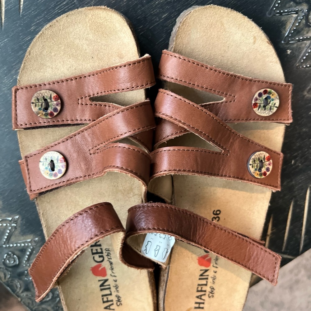 Haflinger Sabrina Sandals size 6 excellent condition